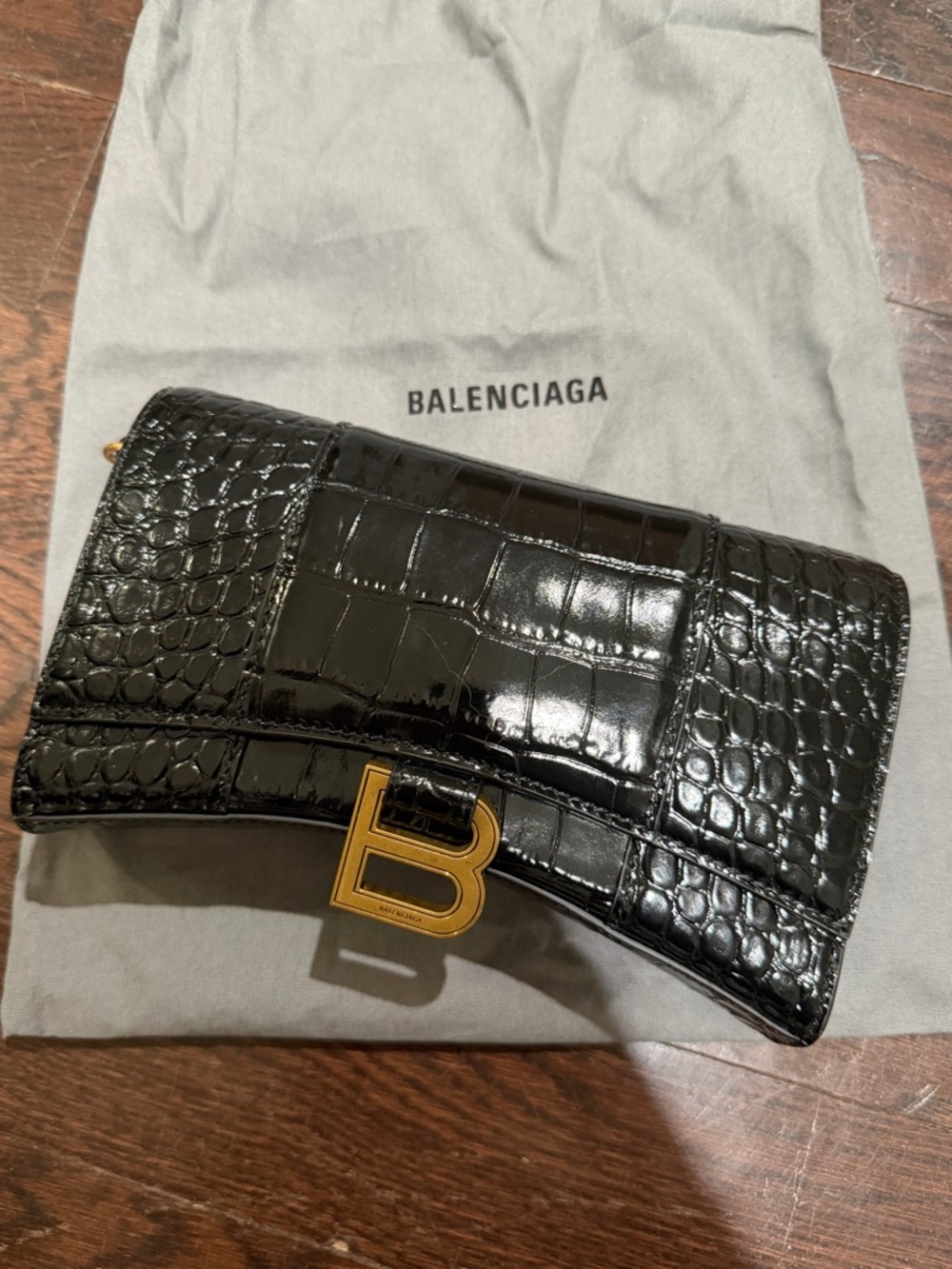 Balenciaga: Black Croc Hourglass Bag (Like New) - Picture 6 of 15
